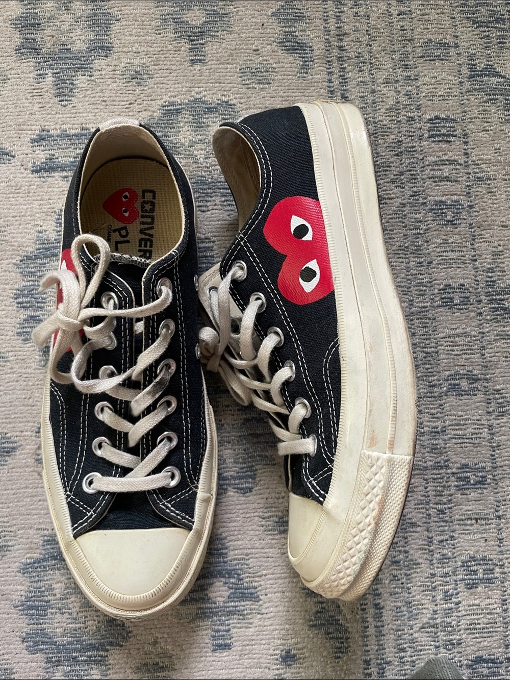 Converse Black Low Tops with Red Heart, comme de garcons, womens 8 (euro 39)